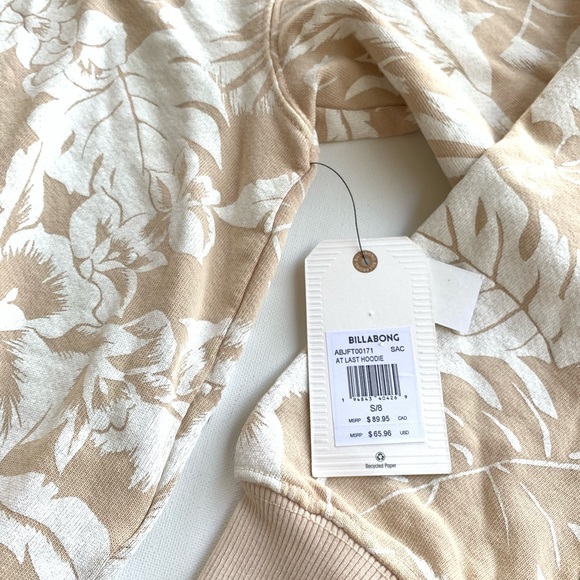 🔆Billabong At Last Hoodie 🔆 - Picture 10 of 10